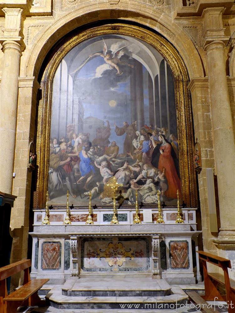 Gallipoli (Lecce, Italy) - Chapel of St. Francis from Paola in the Cathedral